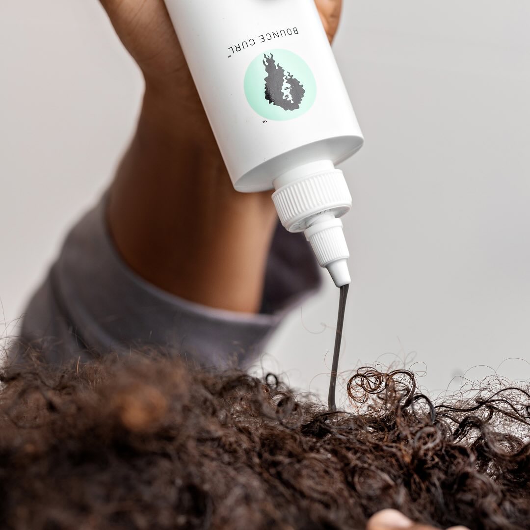 Gilaus valymo priemonės plaukams