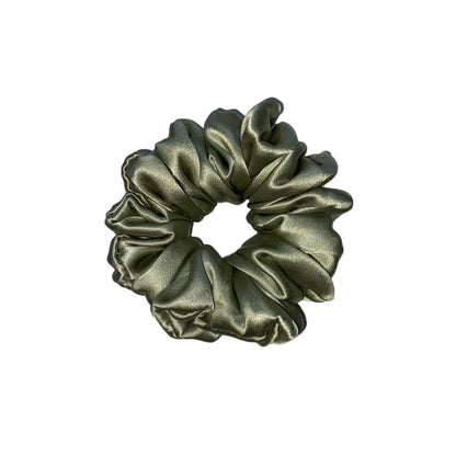 Adjustable silk bonnet
