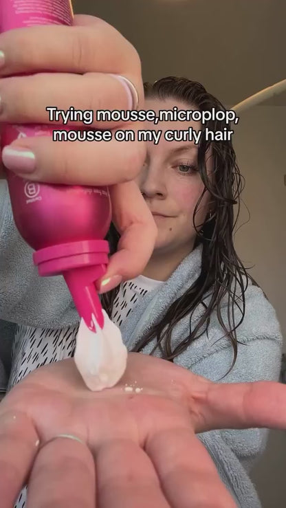 Umberto Giannini Curl Whip Curl Activating Mousse 
